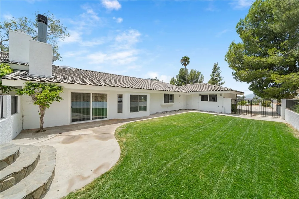 5385 Park San Bernardino, CA 92404