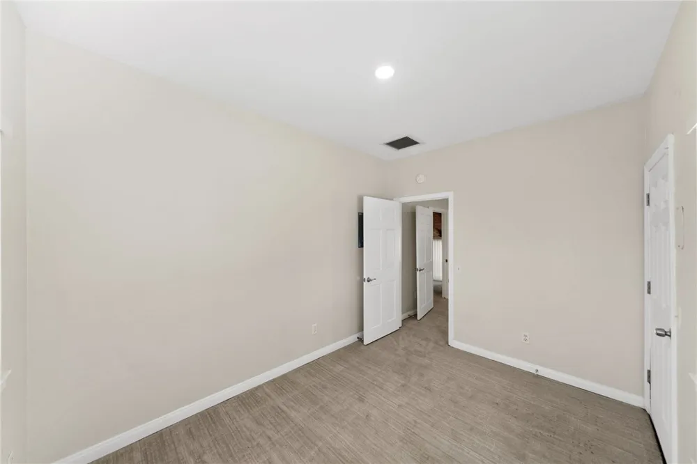 5385 Park San Bernardino, CA 92404