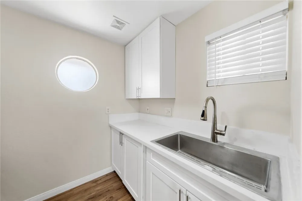 5385 Park San Bernardino, CA 92404