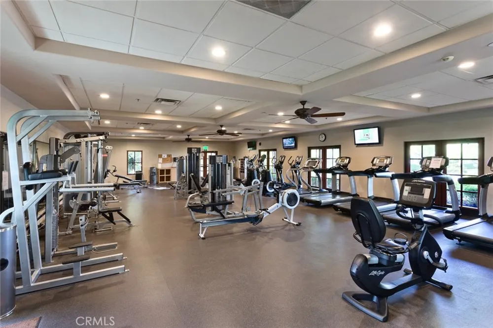 33 ROSE TRELLIS Irvine, CA 92603