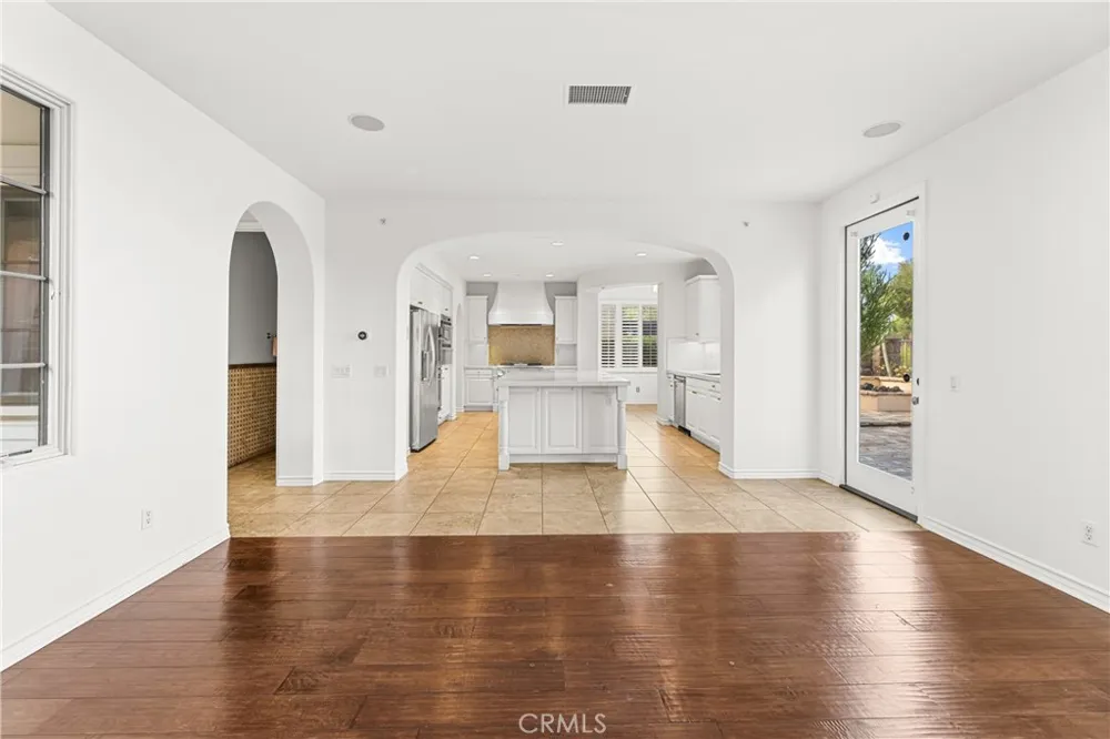 33 ROSE TRELLIS Irvine, CA 92603