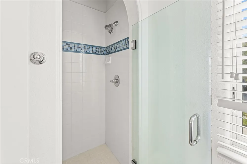 33 ROSE TRELLIS Irvine, CA 92603