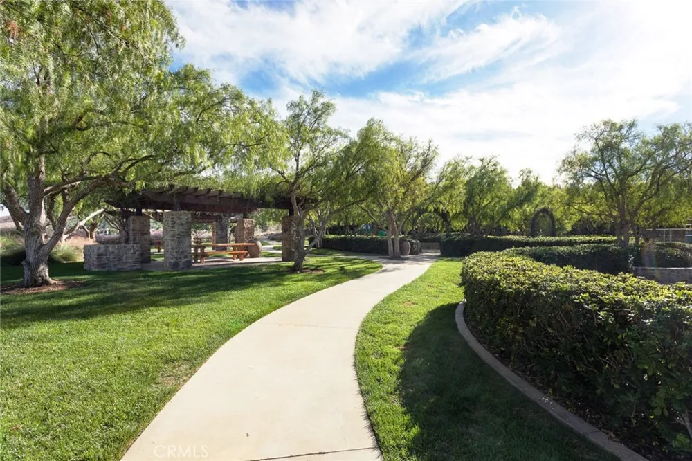 33 ROSE TRELLIS Irvine, CA 92603