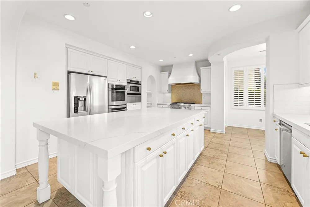 33 ROSE TRELLIS Irvine, CA 92603