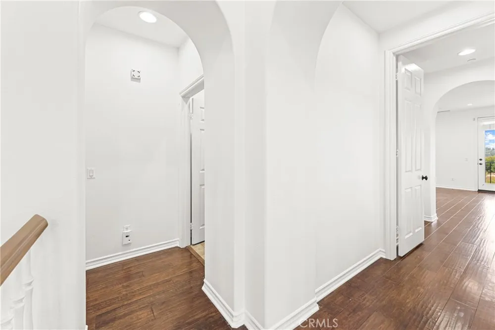 33 ROSE TRELLIS Irvine, CA 92603