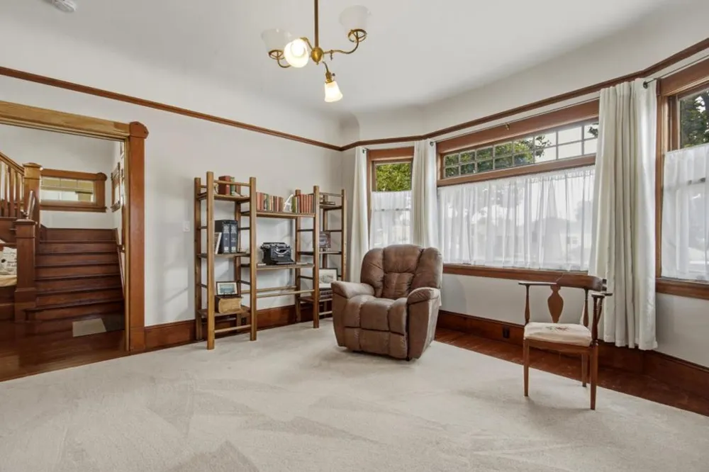 862 4th Street Hollister, CA 95023