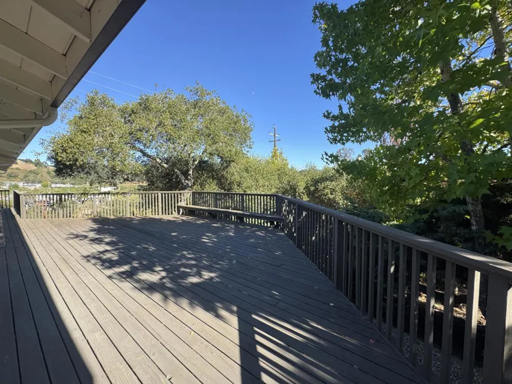 7 Via Del Sol Watsonville, CA 95076