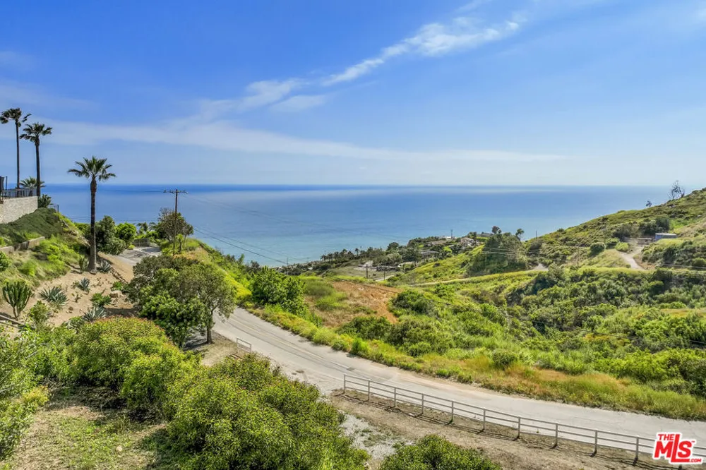 4421 Avenida De La Encinal Malibu, CA 90265