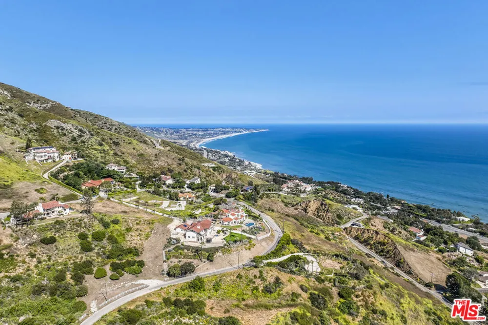 4421 Avenida De La Encinal Malibu, CA 90265