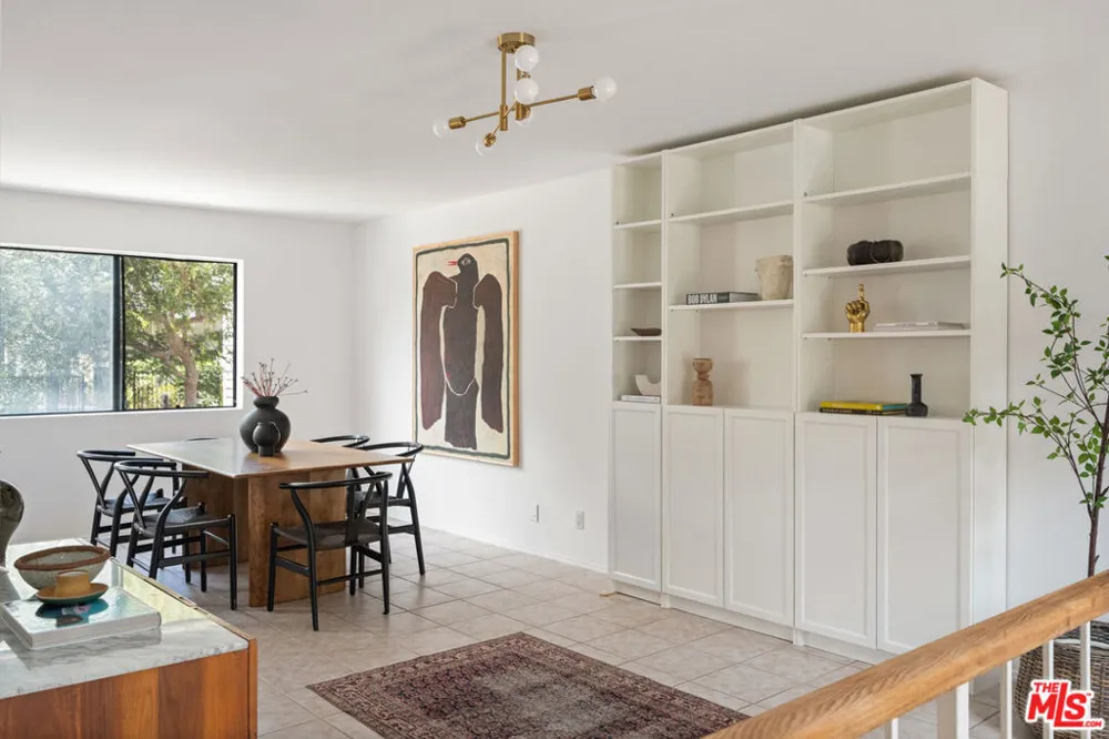 4658 Don Lorenzo Drive #G Los Angeles, CA 90008
