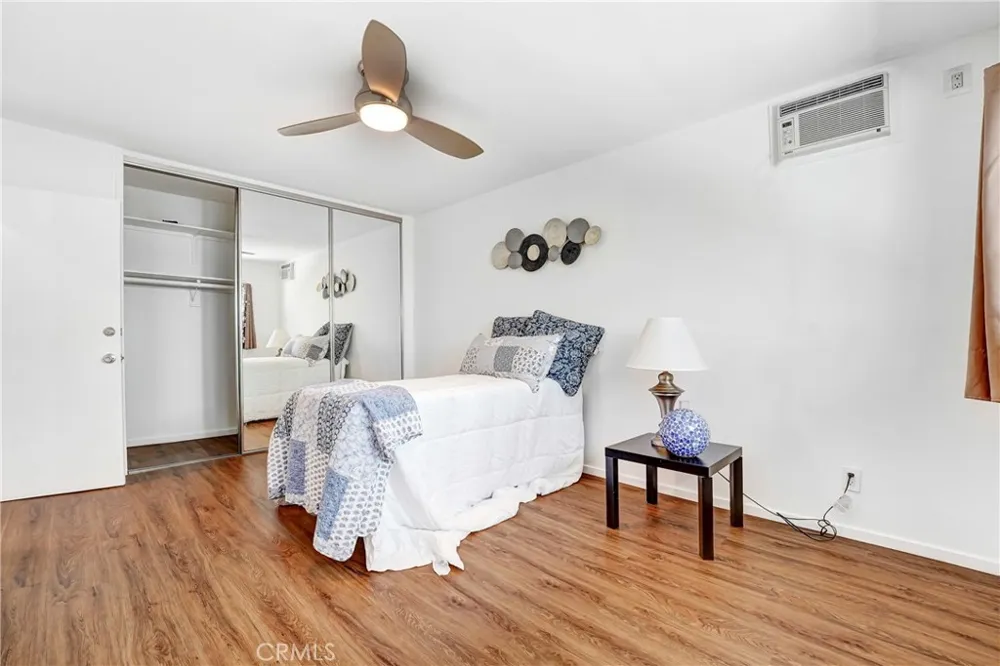 5232 Corteen Place #7 Valley Village, CA 91607