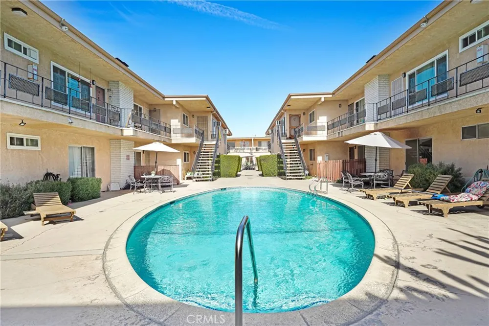 5232 Corteen Place #7 Valley Village, CA 91607