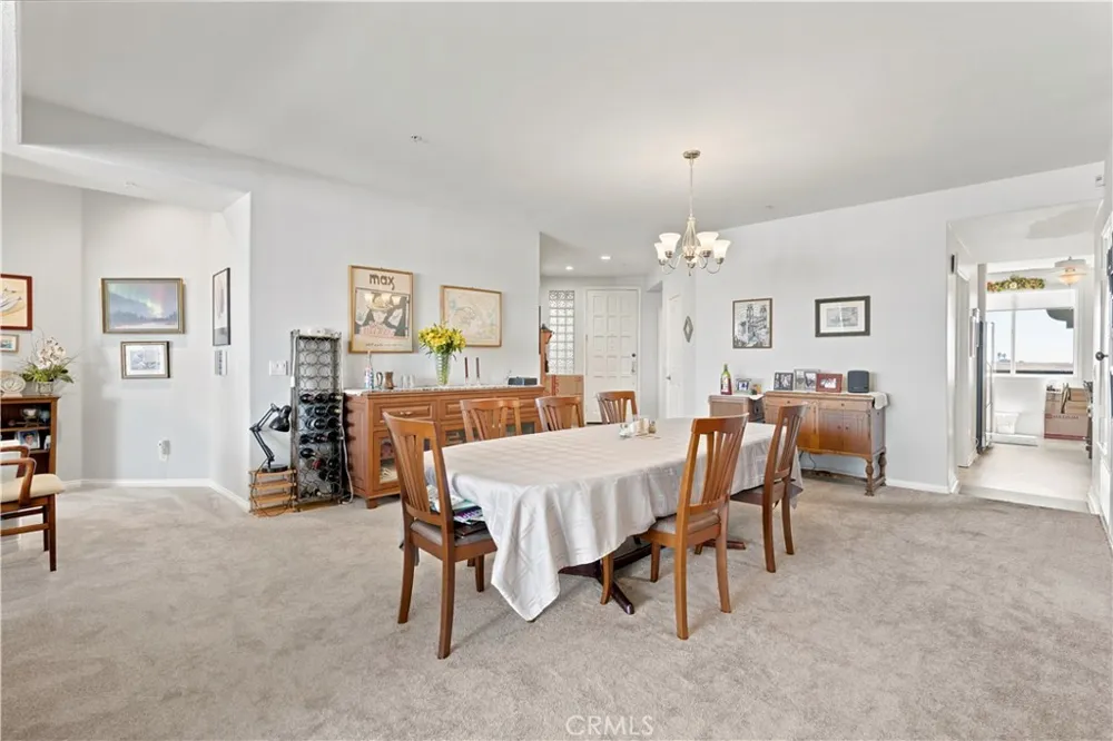 4167 Warner #205 Huntington Beach, CA 92649