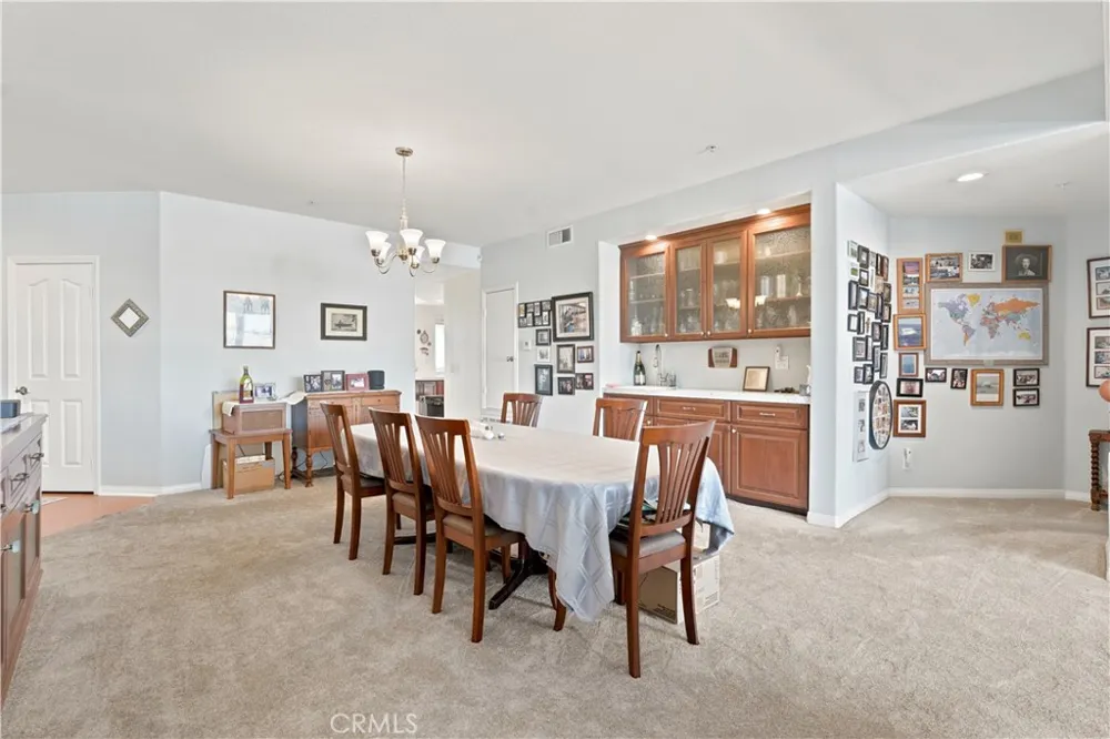 4167 Warner #205 Huntington Beach, CA 92649