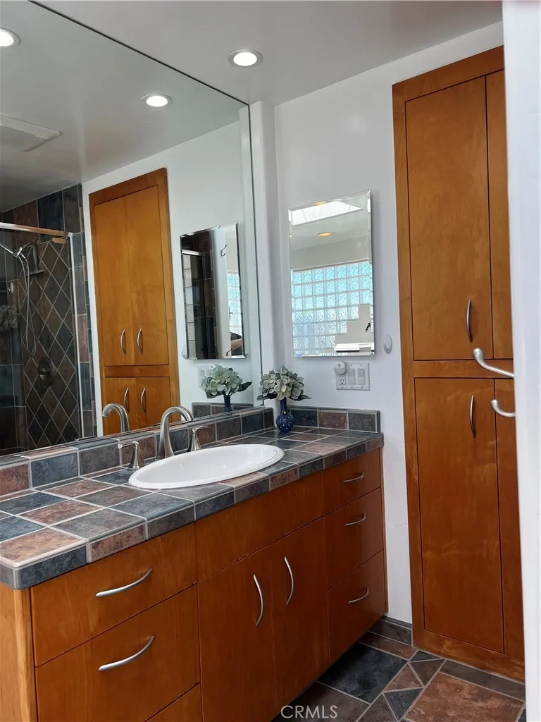 212 Weymouth Street Cambria, CA 93428