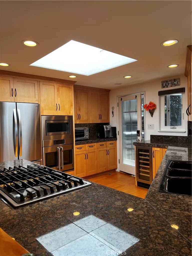 212 Weymouth Street Cambria, CA 93428