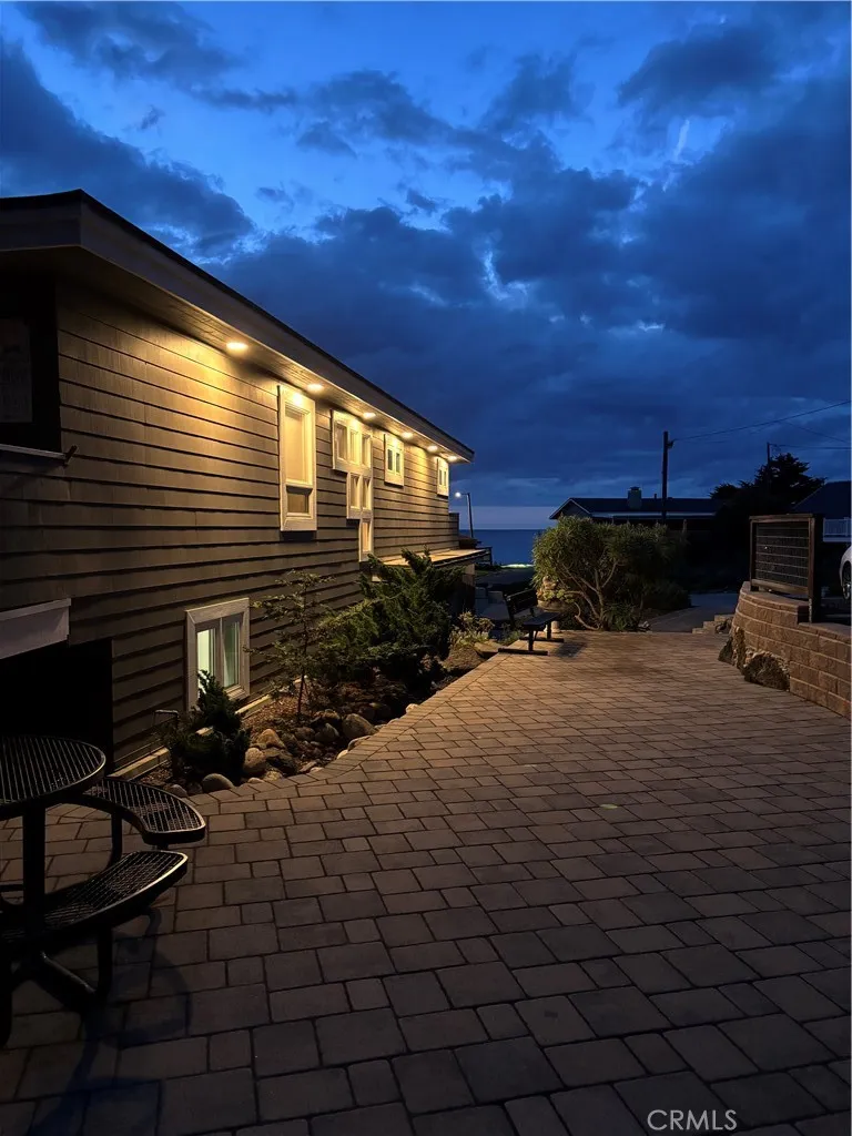 212 Weymouth Street Cambria, CA 93428