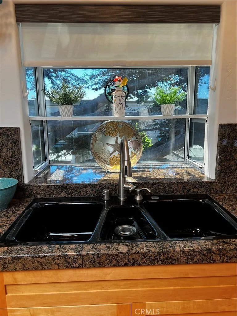 212 Weymouth Street Cambria, CA 93428