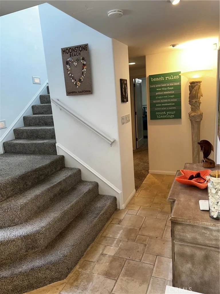 212 Weymouth Street Cambria, CA 93428