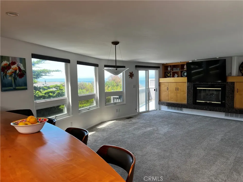 212 Weymouth Street Cambria, CA 93428