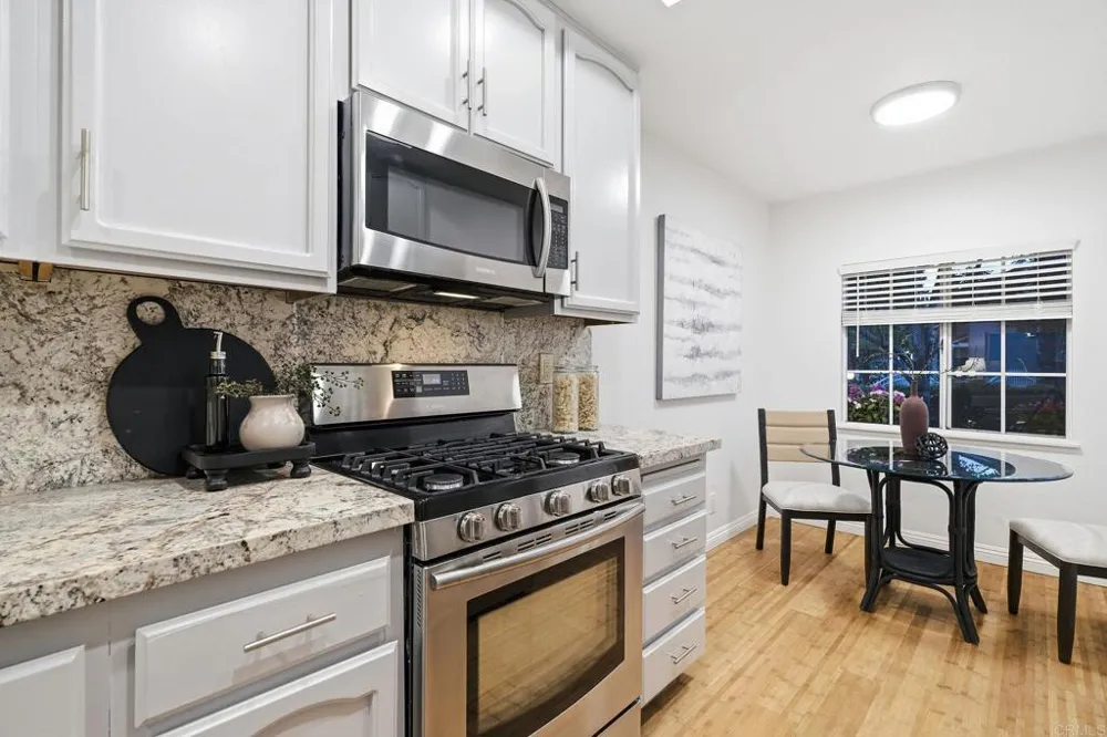 7797 Caminito Monarca #106 Carlsbad, CA 92009