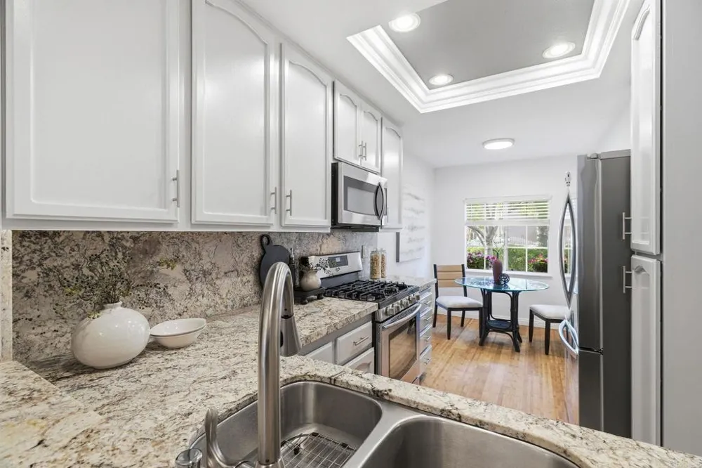 7797 Caminito Monarca #106 Carlsbad, CA 92009