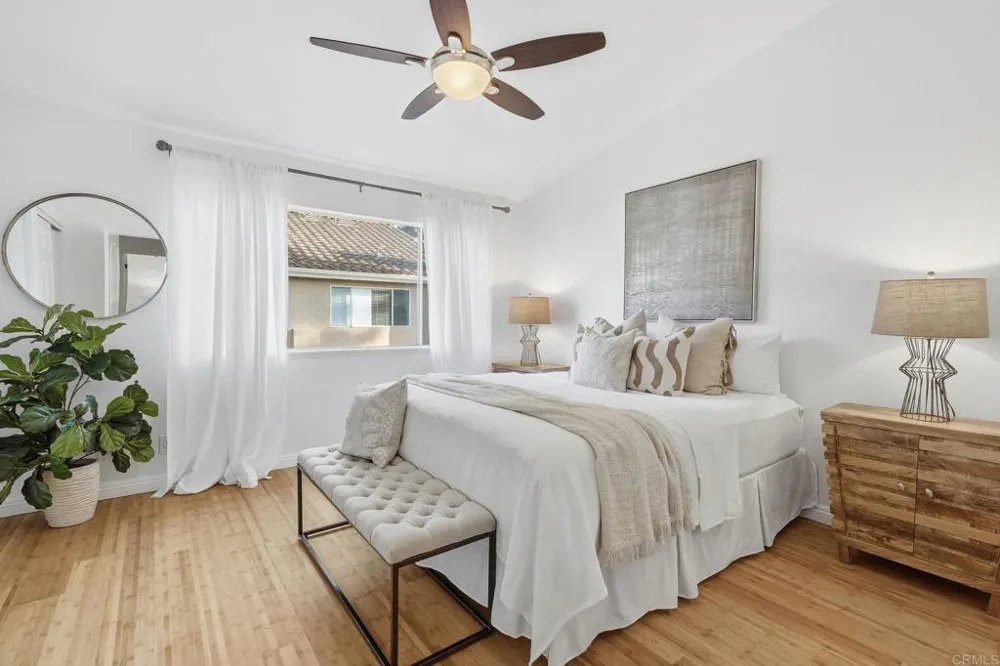 7797 Caminito Monarca #106 Carlsbad, CA 92009