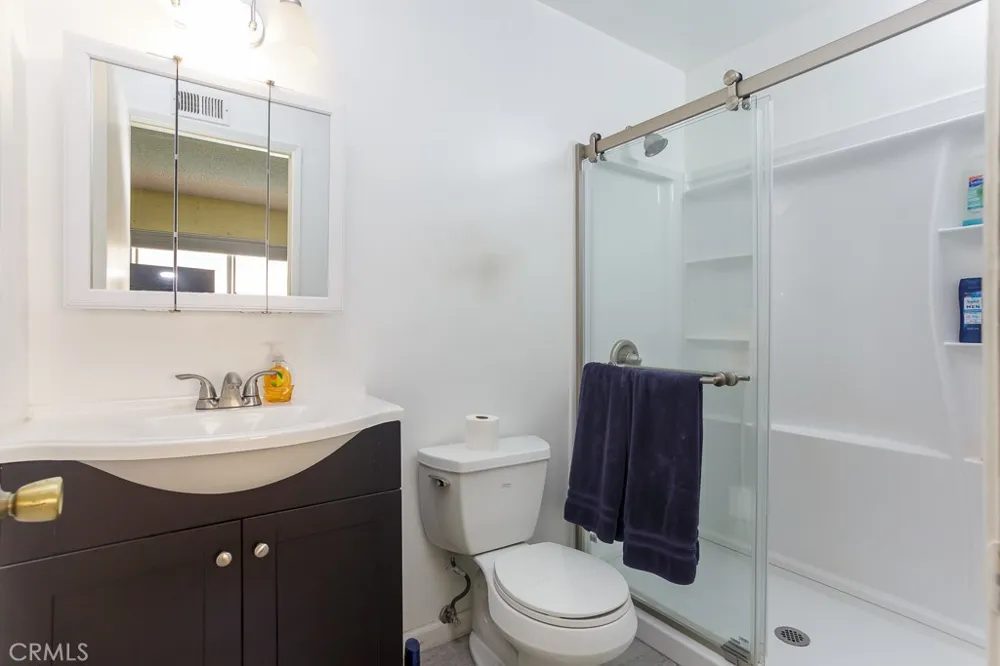 23125 Pamplico Drive Valencia, CA 91354