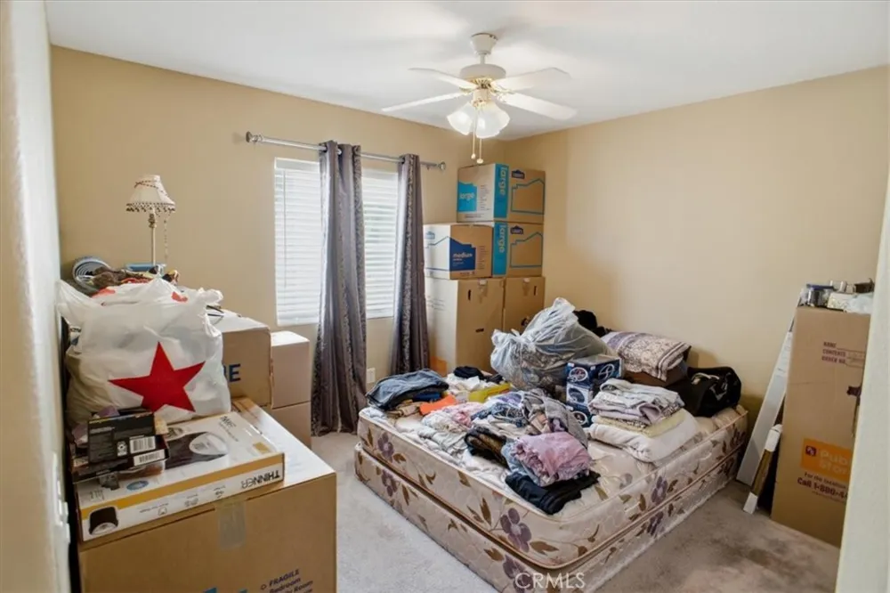 28403 Casselman Saugus, CA 91350