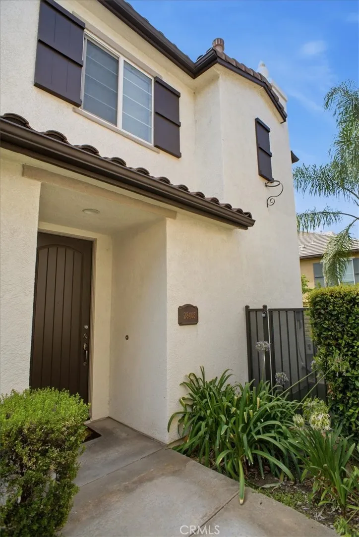 28403 Casselman Saugus, CA 91350