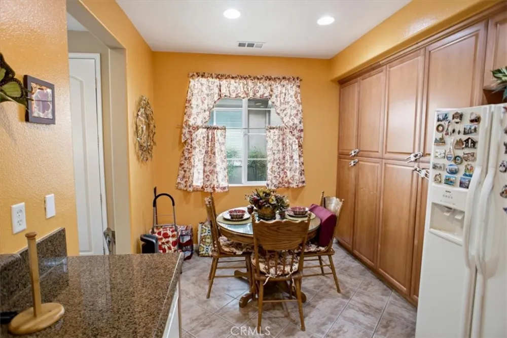 28403 Casselman Saugus, CA 91350
