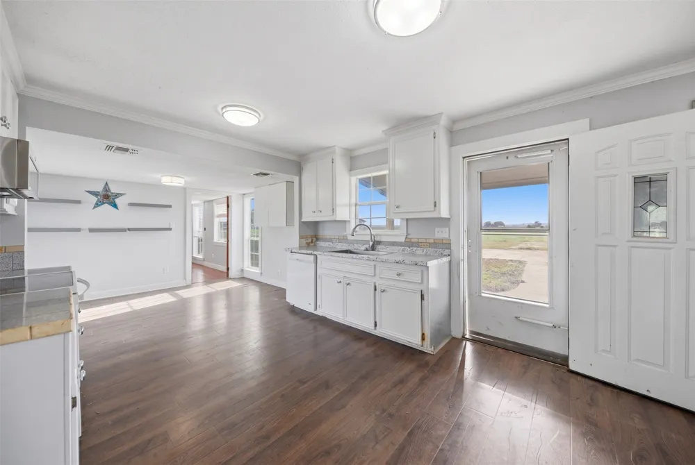 2980 Rabbs Prairie Road La Grange, TX 78945
