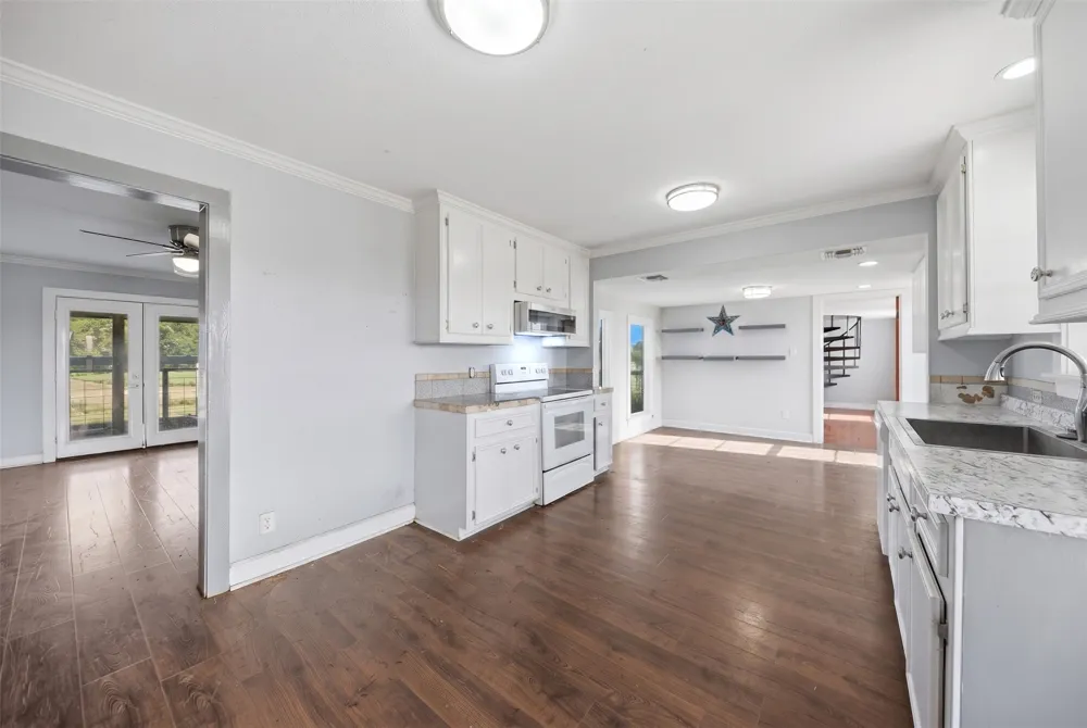 2980 Rabbs Prairie Road La Grange, TX 78945