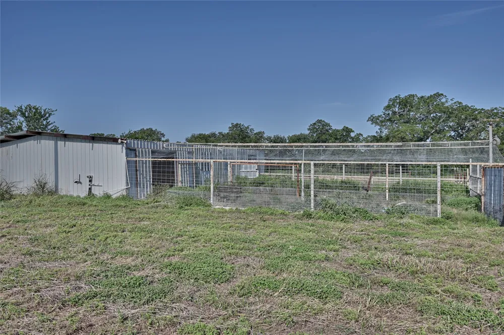 2980 Rabbs Prairie Road La Grange, TX 78945
