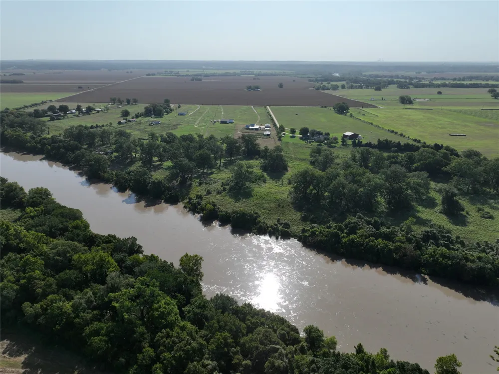 2980 Rabbs Prairie Road La Grange, TX 78945