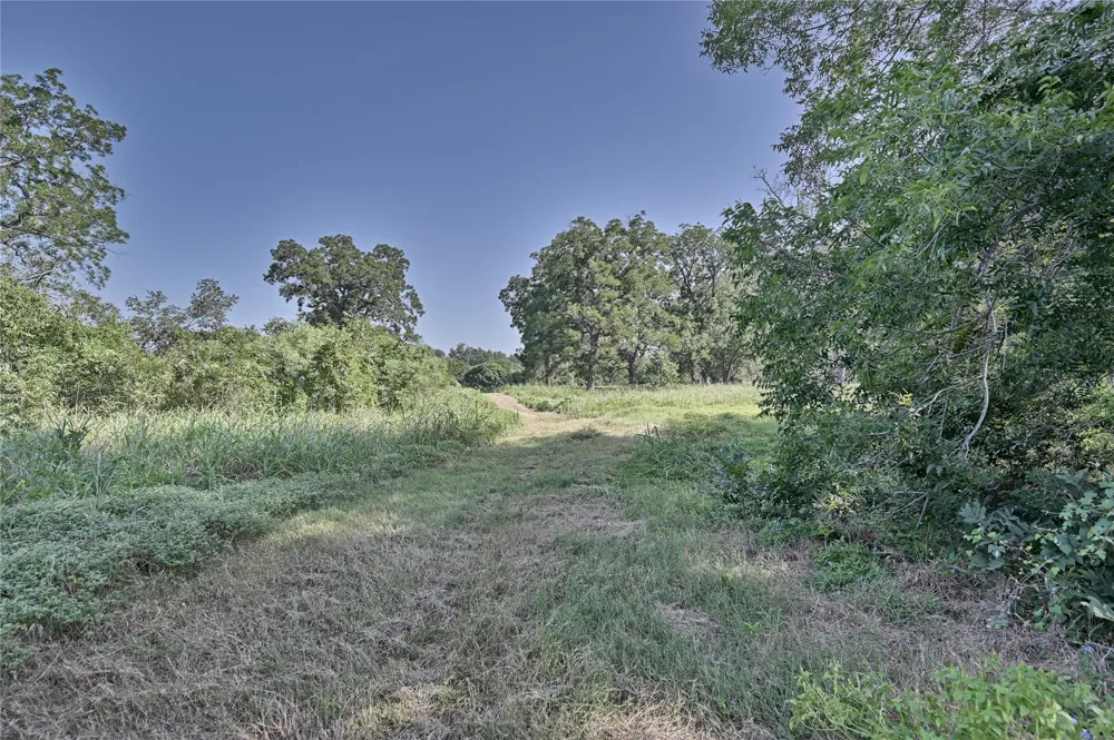 2980 Rabbs Prairie Road La Grange, TX 78945