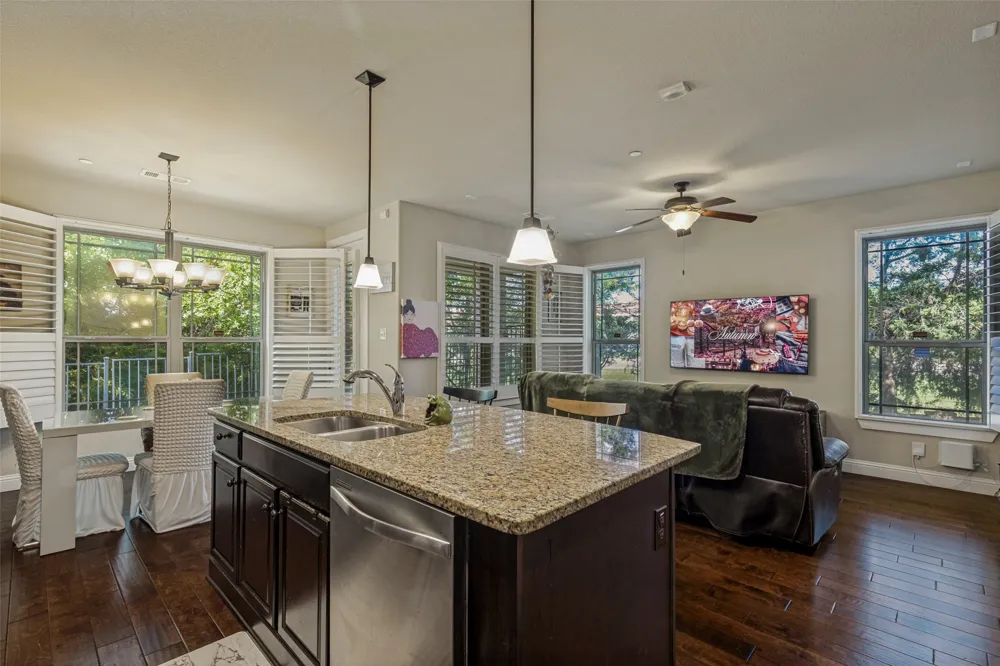 1017 Brook Hollow Drive Euless, TX 76039