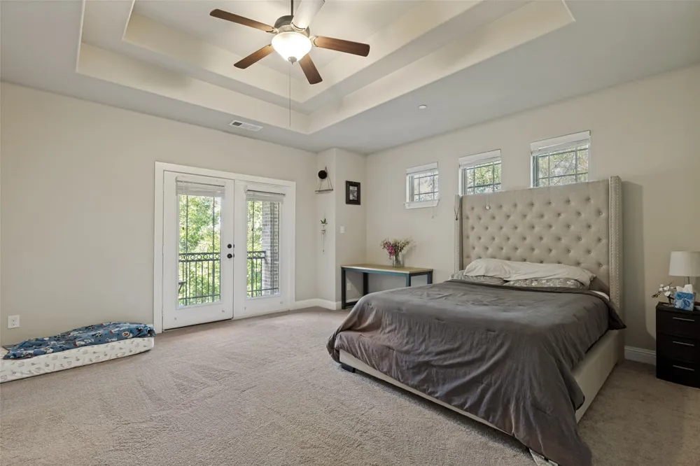 1017 Brook Hollow Drive Euless, TX 76039