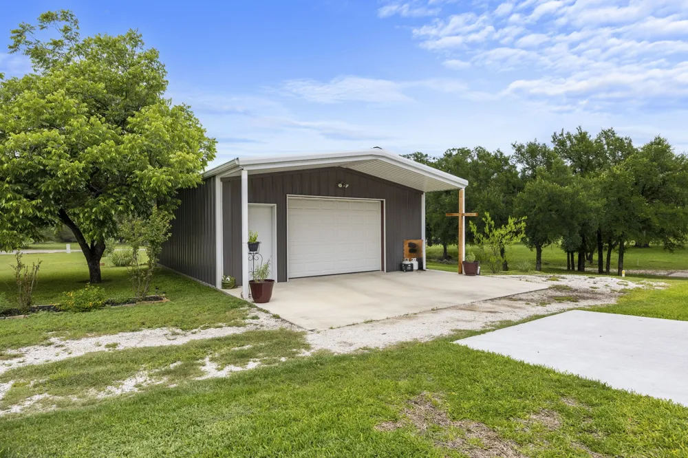 207 S Brook Street San Saba, TX 76877