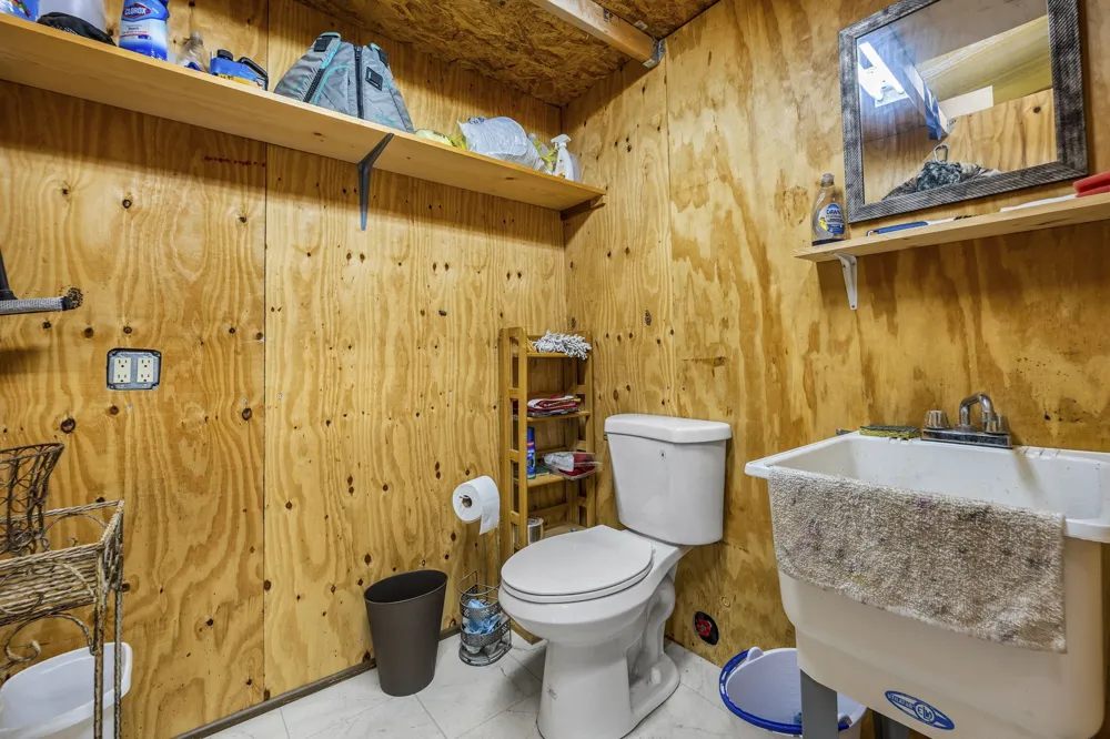 207 S Brook Street San Saba, TX 76877