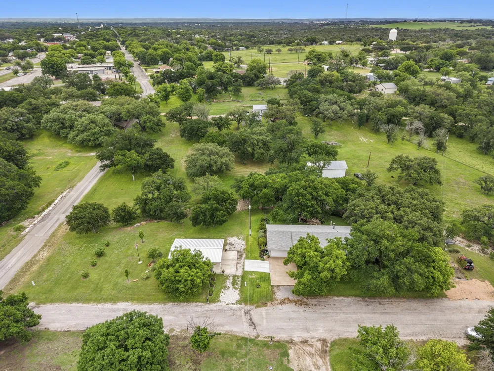 207 S Brook Street San Saba, TX 76877