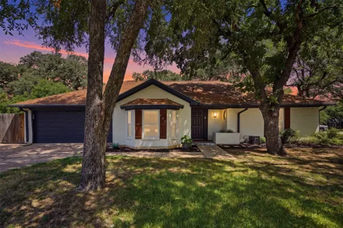 700 Highland Crest Drive