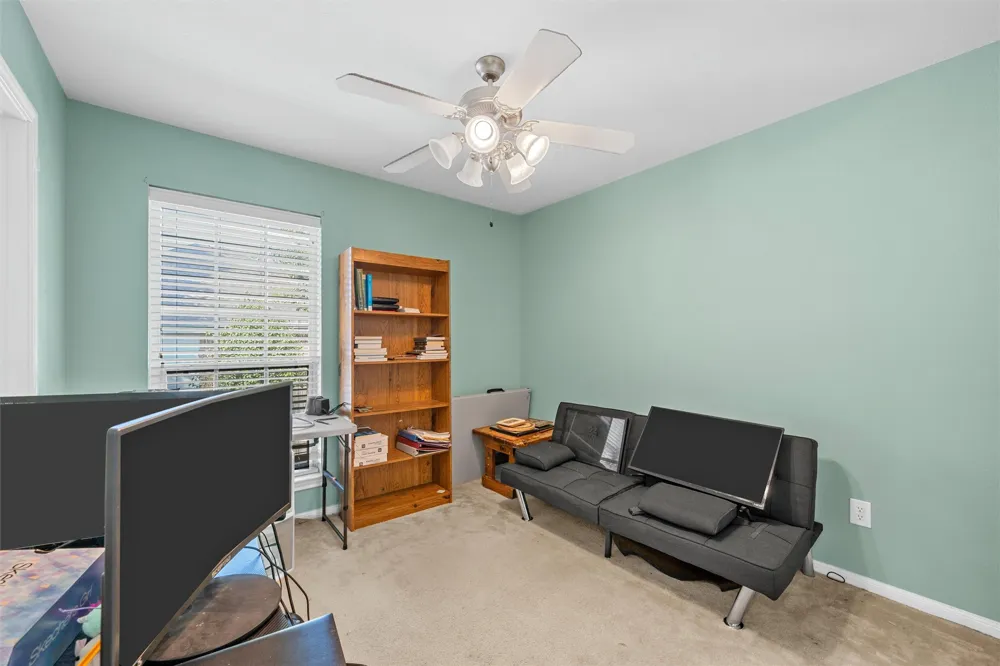 608 Pebble Creek Drive Hewitt, TX 76643