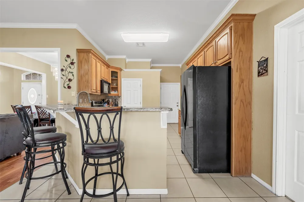 608 Pebble Creek Drive Hewitt, TX 76643