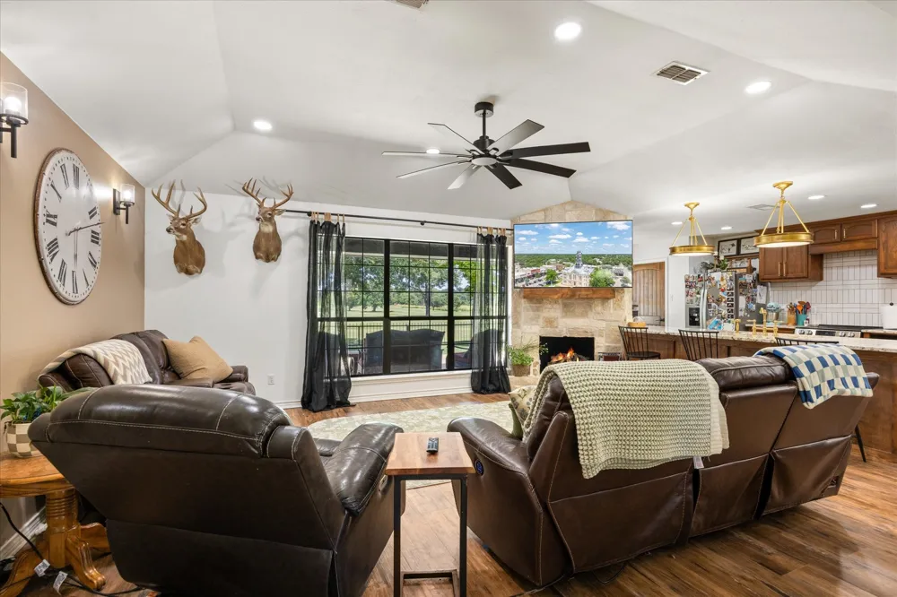 1003 Prairie Wind Boulevard Stephenville, TX 76401