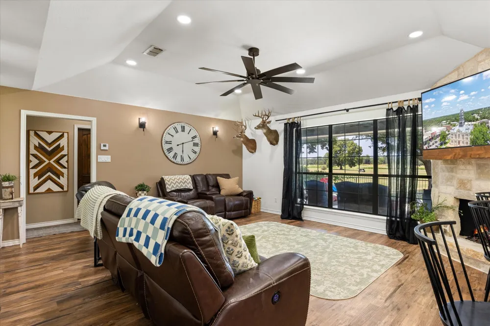 1003 Prairie Wind Boulevard Stephenville, TX 76401