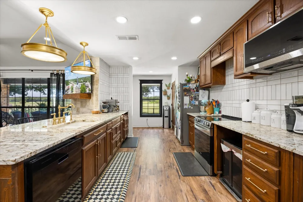 1003 Prairie Wind Boulevard Stephenville, TX 76401