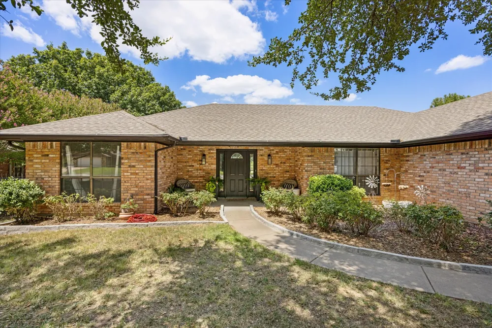 1003 Prairie Wind Boulevard Stephenville, TX 76401