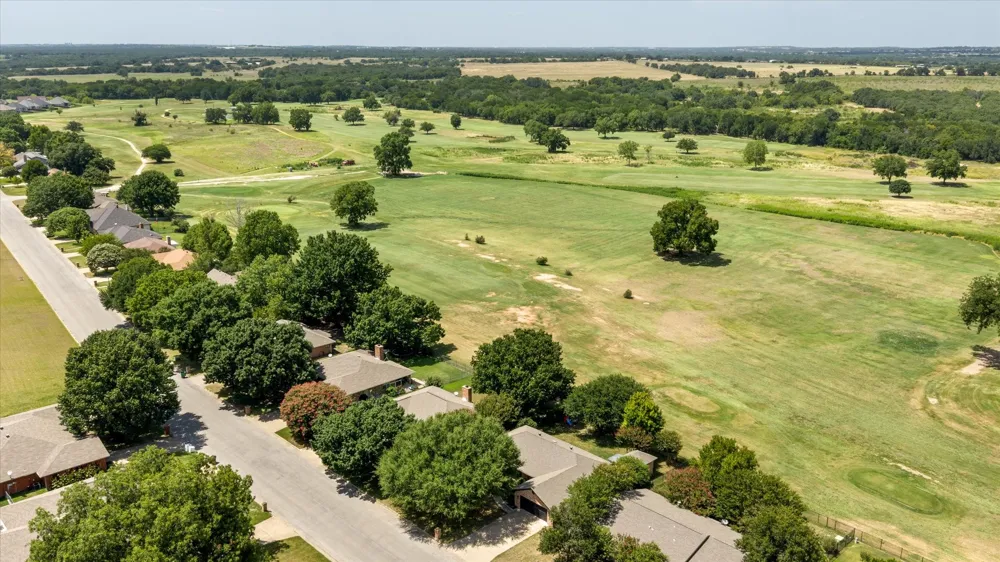 1003 Prairie Wind Boulevard Stephenville, TX 76401