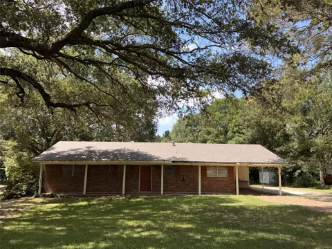 1634 Binning Road